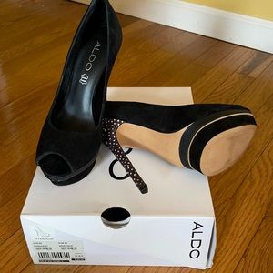 Black suede open toe heels